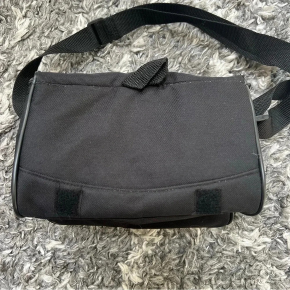 ⭐️🇺🇸 US Army Insulated Lunchbox with pockets and strap. - Picture 5 of 11